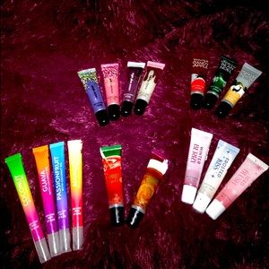 $12-15 LIPGLOSS BATH & BODY WORKS $12-15